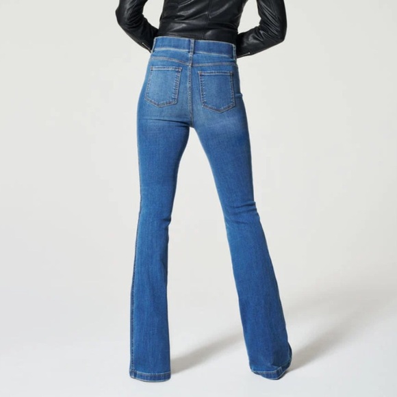SPANX Flare Jean Vintage Indigo SIZE LARGE NEW WITH TAGS - Picture 2 of 7